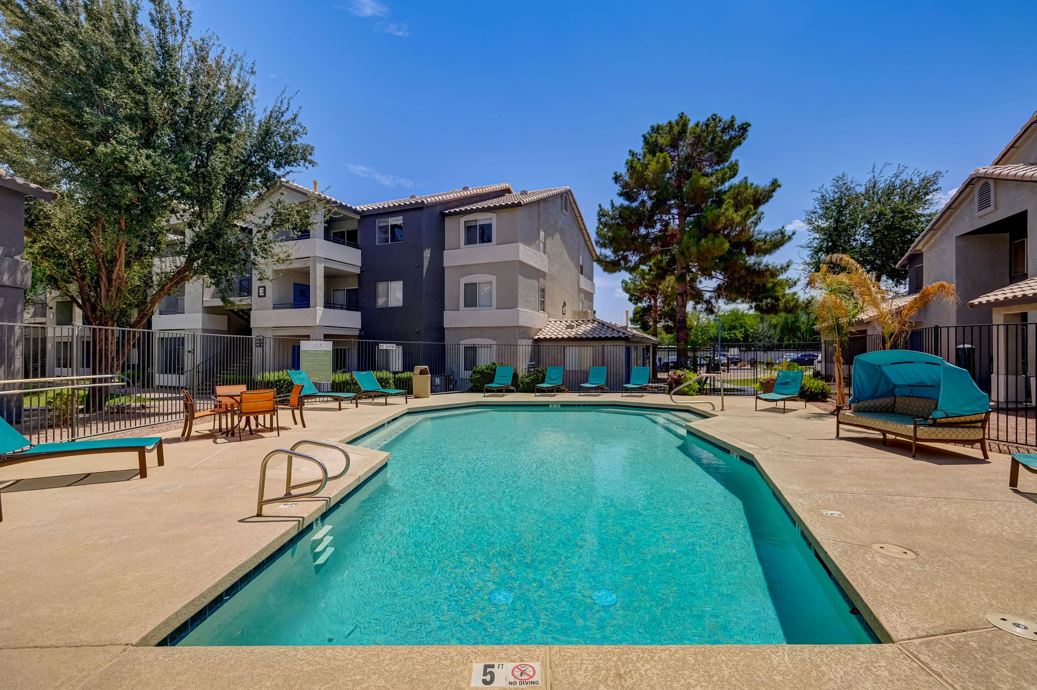 Allure At Tempe Apartments photo 4